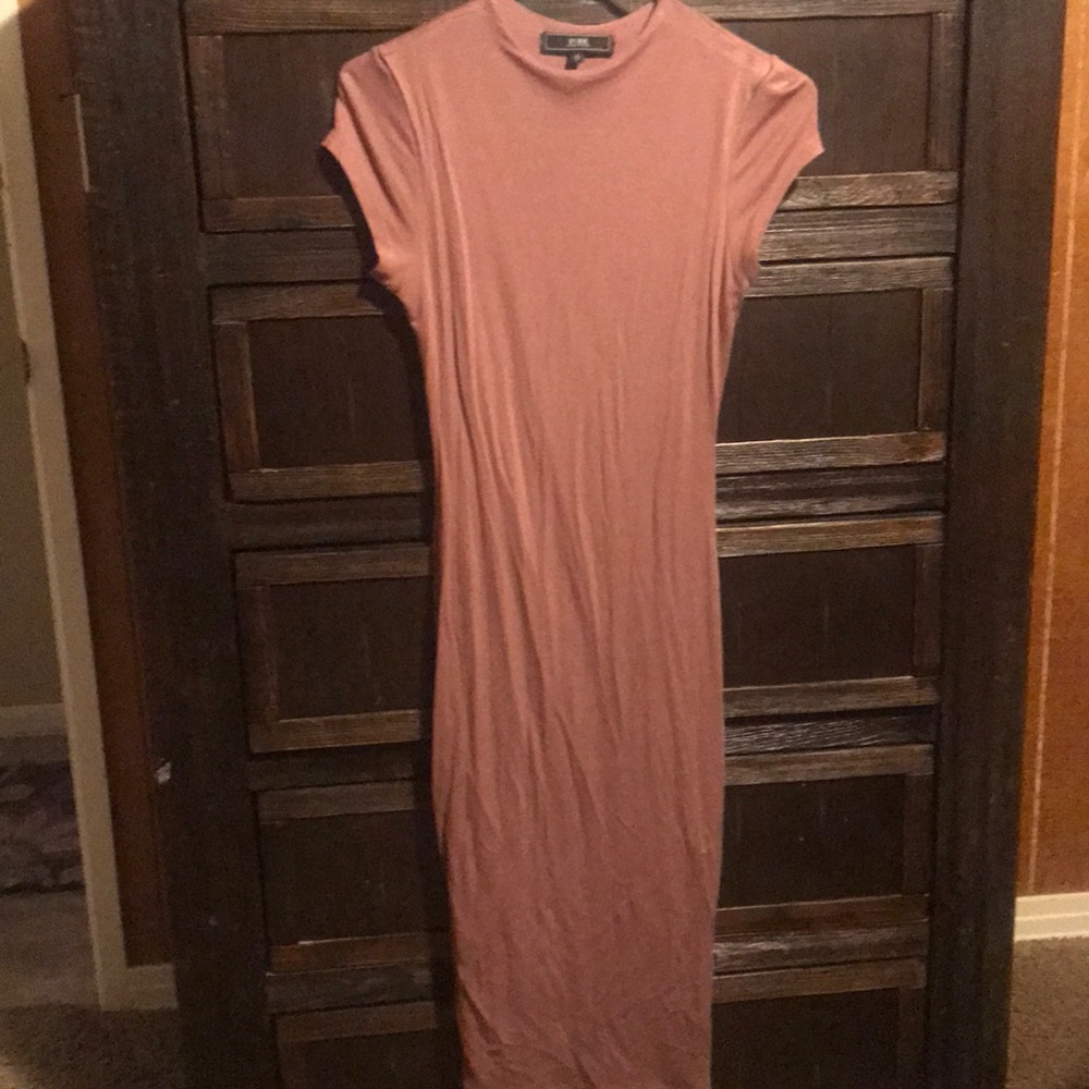 Form fitting long dress